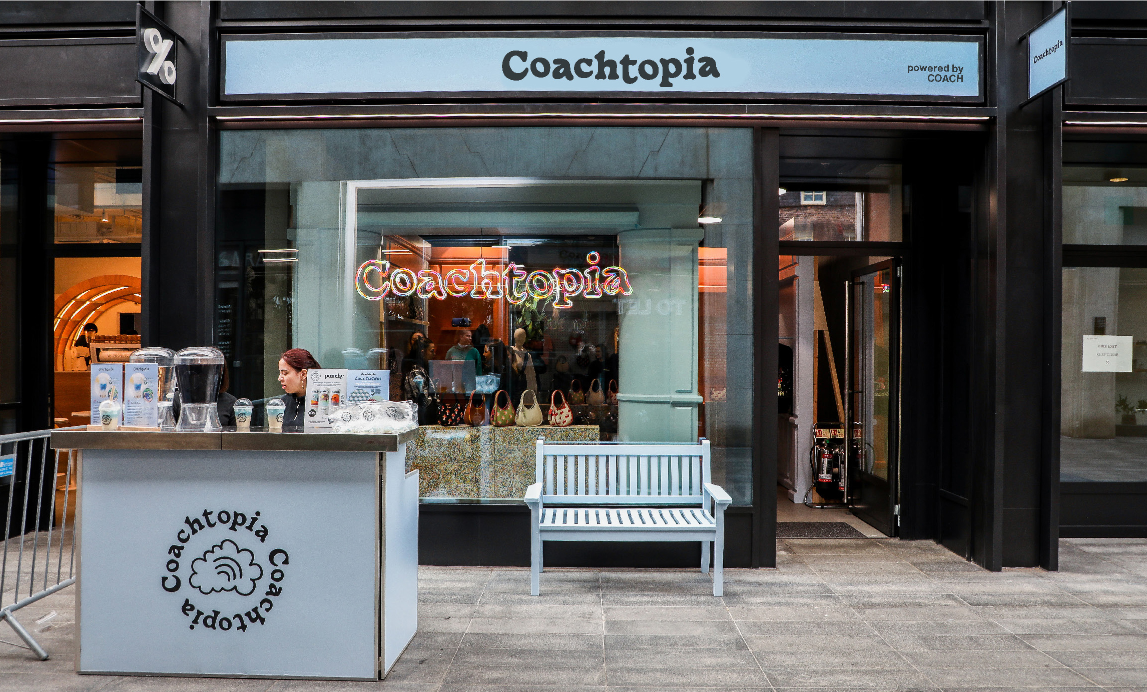 Coachtopia_Signage_Coach_Page_2